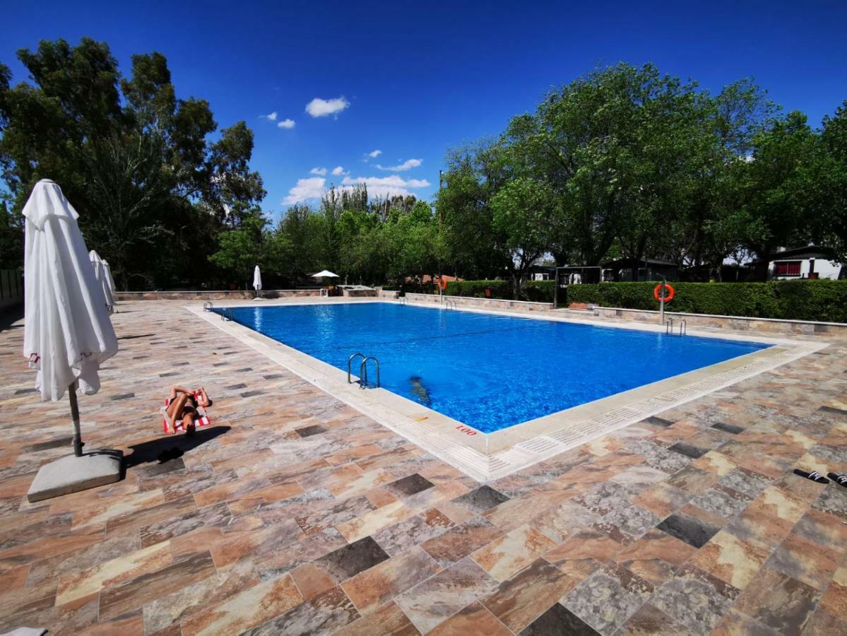 Bungalows Alpha Getafe Exterior foto