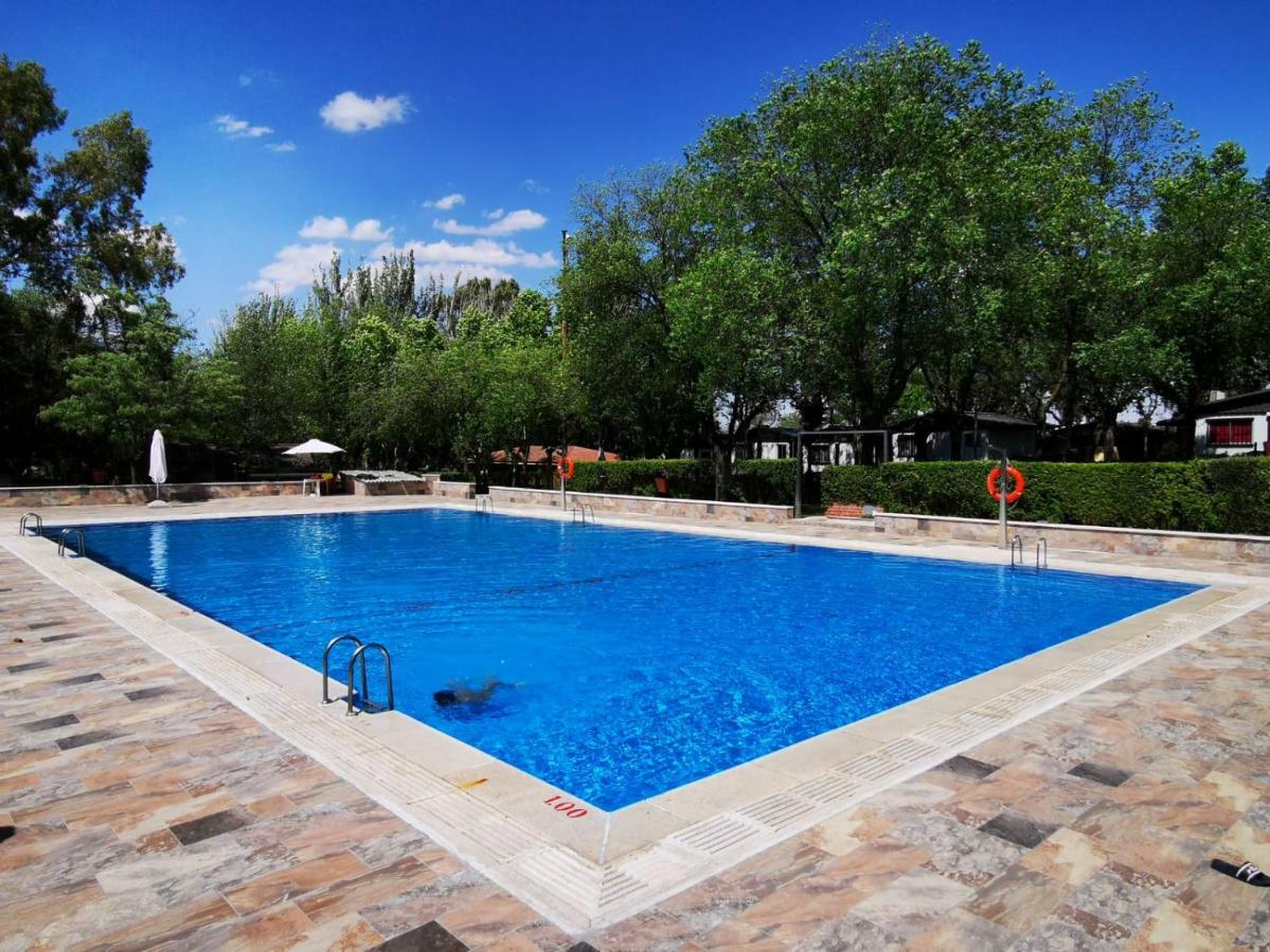 Bungalows Alpha Getafe Exterior foto